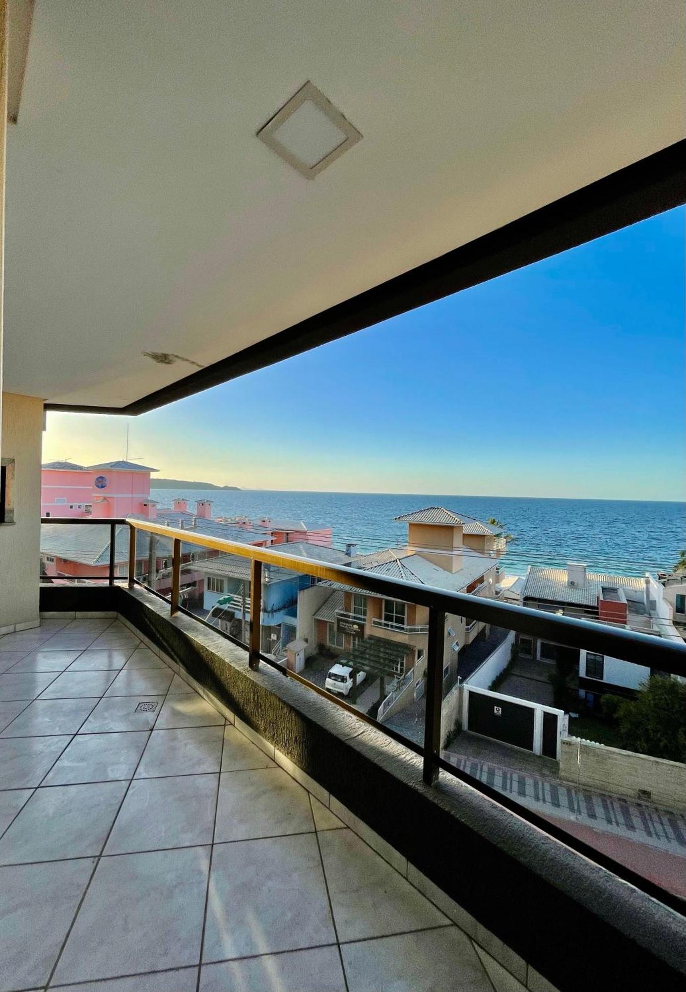 187 Apartamento 50M Da Praia. Bela Vista Ao Mar. Em Avenida Principal De Bombinhas. Extérieur photo