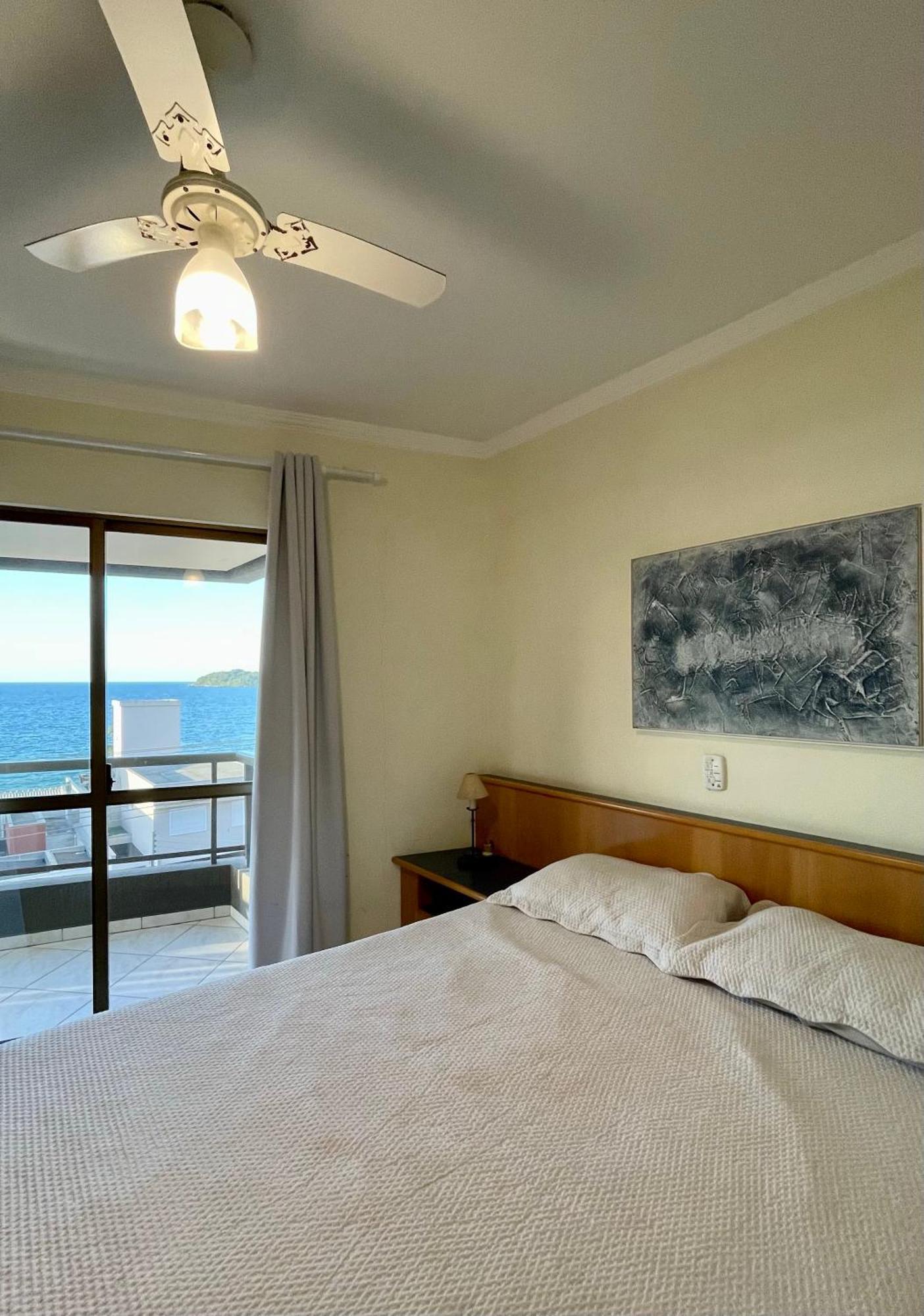 187 Apartamento 50M Da Praia. Bela Vista Ao Mar. Em Avenida Principal De Bombinhas. Extérieur photo